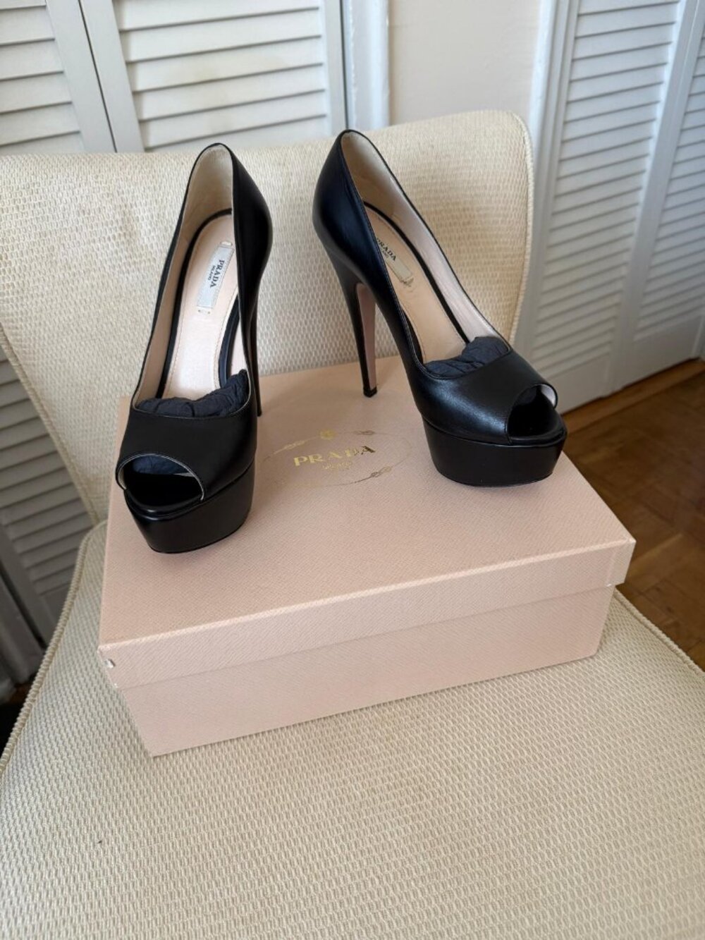 Prada Black Leather Peep Toe Platform Pumps / Vitello Lux